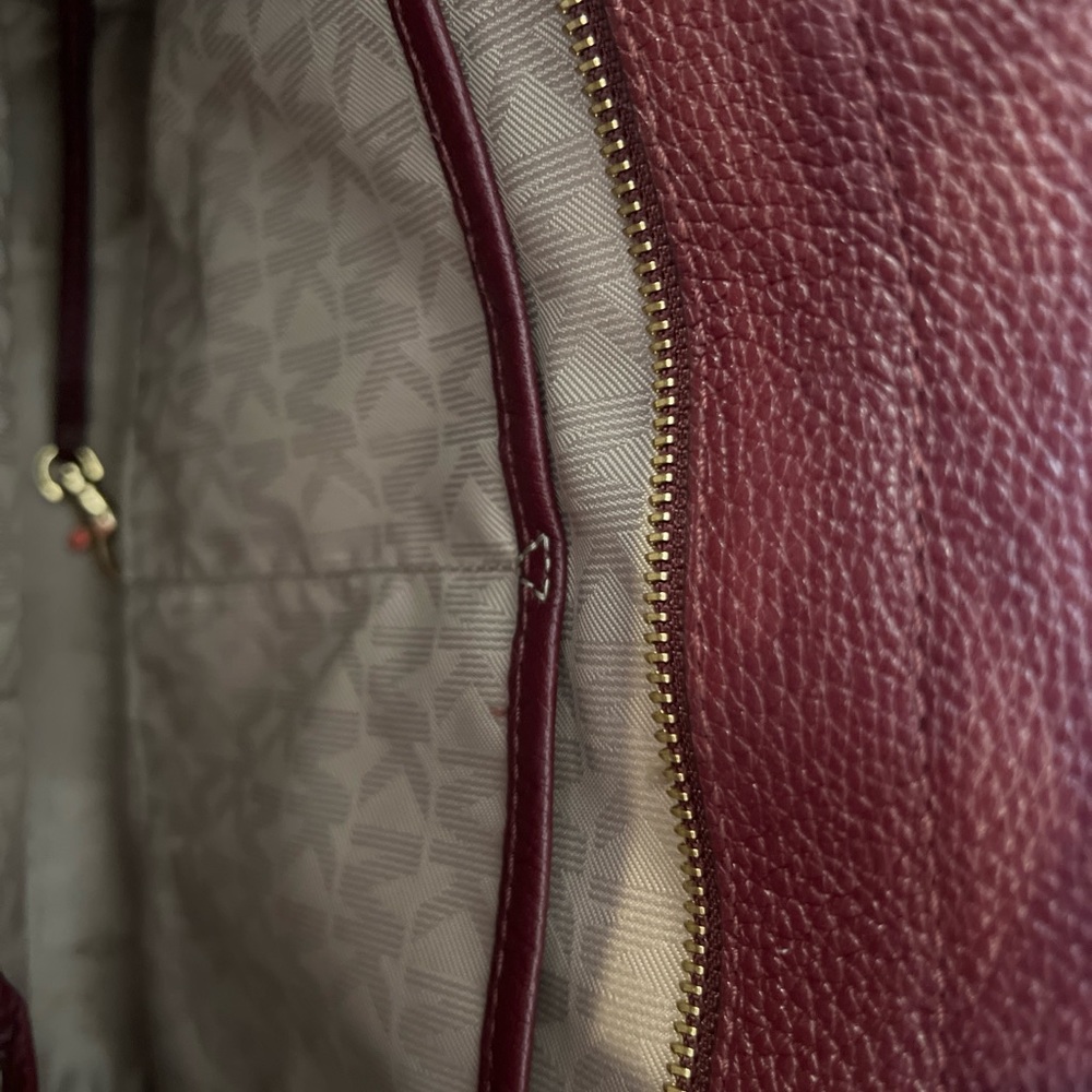 Michael Kors Hamilton Large Leather Satchel - Picture 7 of 10